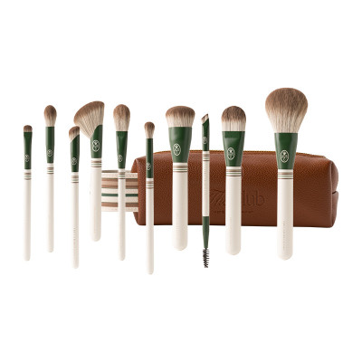 AERIS BEAUTE Aeris Beaute x Bubah Alfian The Club Series Brush Set