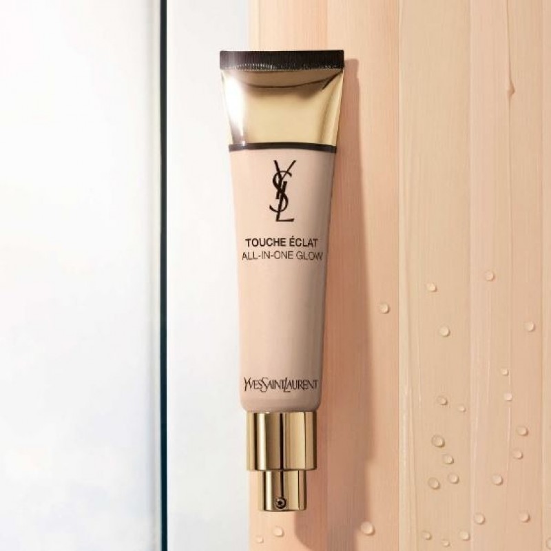 YSL BEAUTY Touche Éclat All-In-One Glow Dewy Foundation 30ml