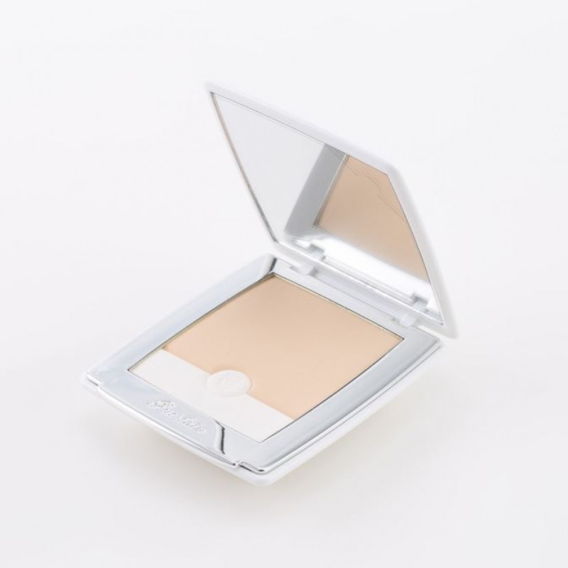 GUERLAIN Blanc de Perle Foundation Compact